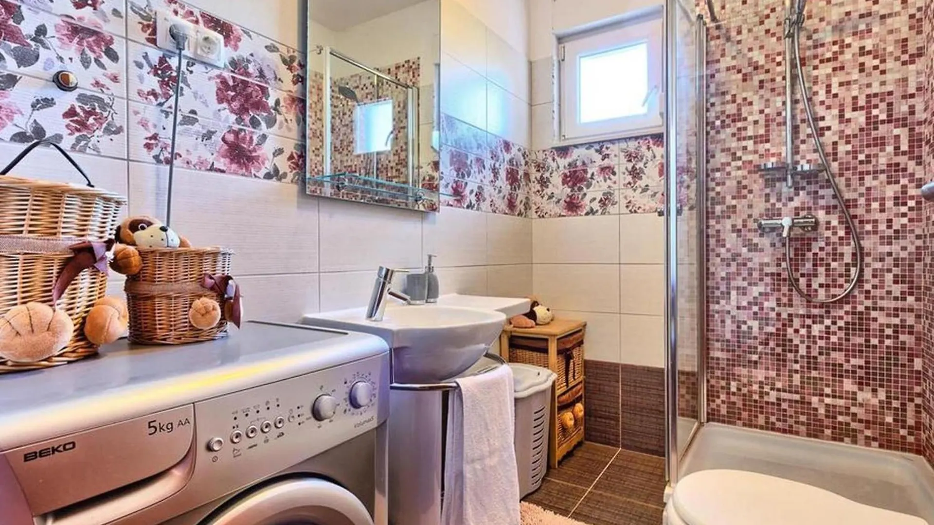 Three Bedroom Apartment With Sea View And Pool Aside Trogir Kroatien