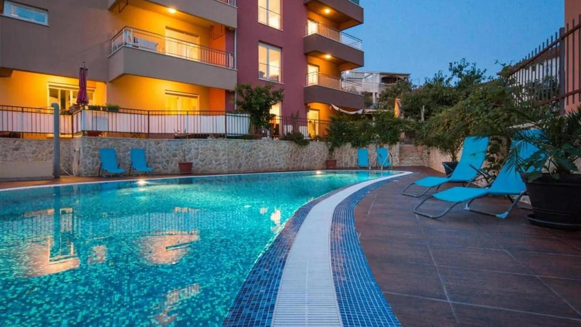 Three Bedroom Apartment With Sea View And Pool Aside Τρογκίρ 0*,